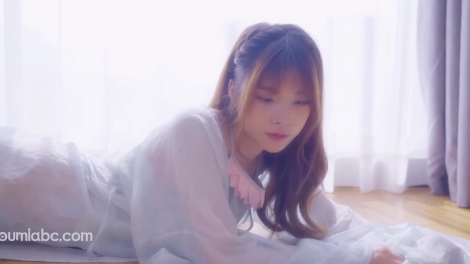 图片[2]-YouMi尤蜜_视频_2019.11.21_NO.485_饮茶女_小语_1V_157MB-丽丝屋