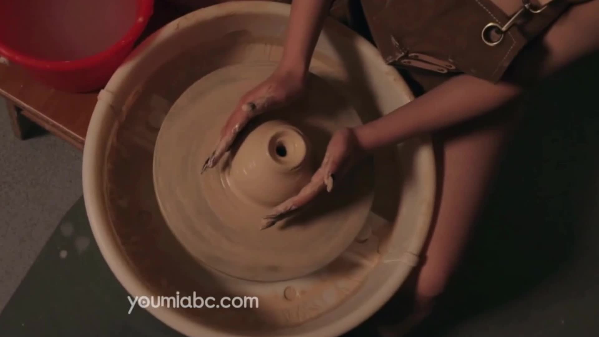 图片[2]-YouMi尤蜜_视频_2019.11.27_NO.494_欲火难耐_团团_1V_156MB-丽丝屋