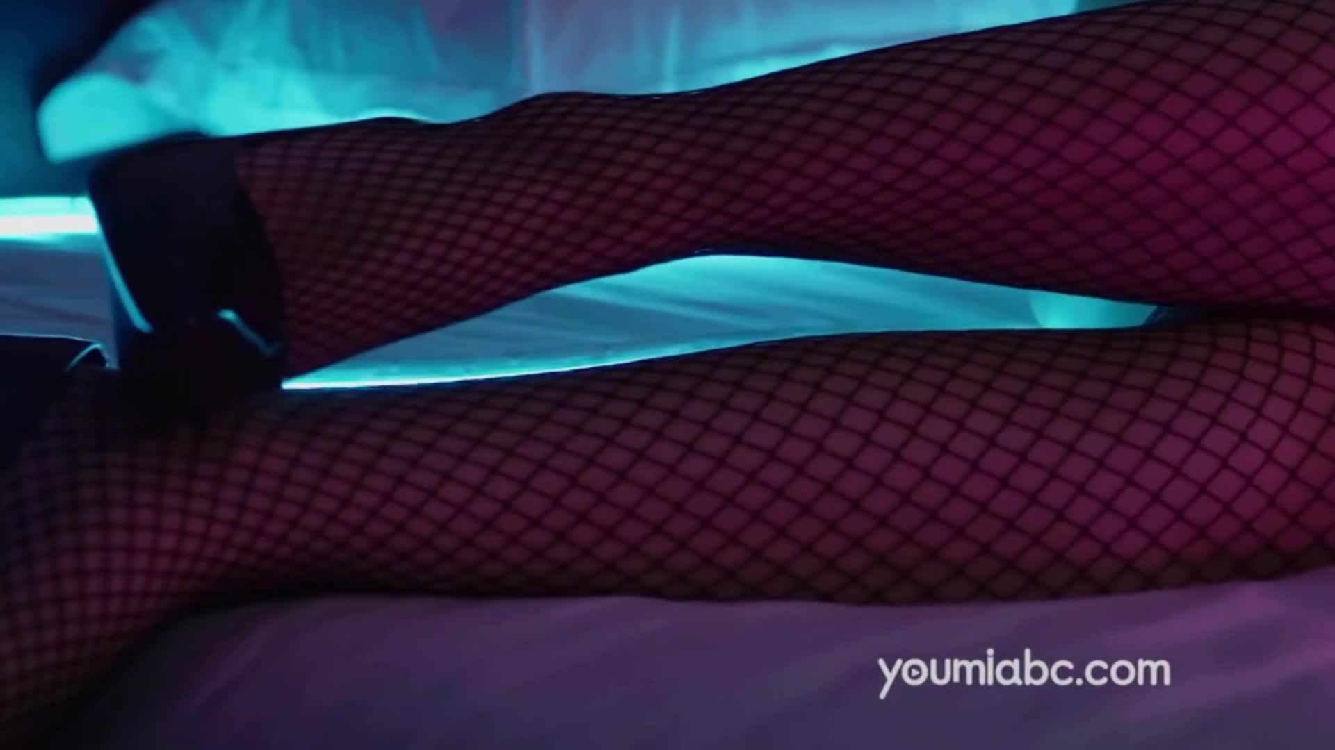 图片[3]-YouMi尤蜜_视频_2019.12.11_NO.509_夜色妖姬_溪溪_1V_144MB-丽丝屋