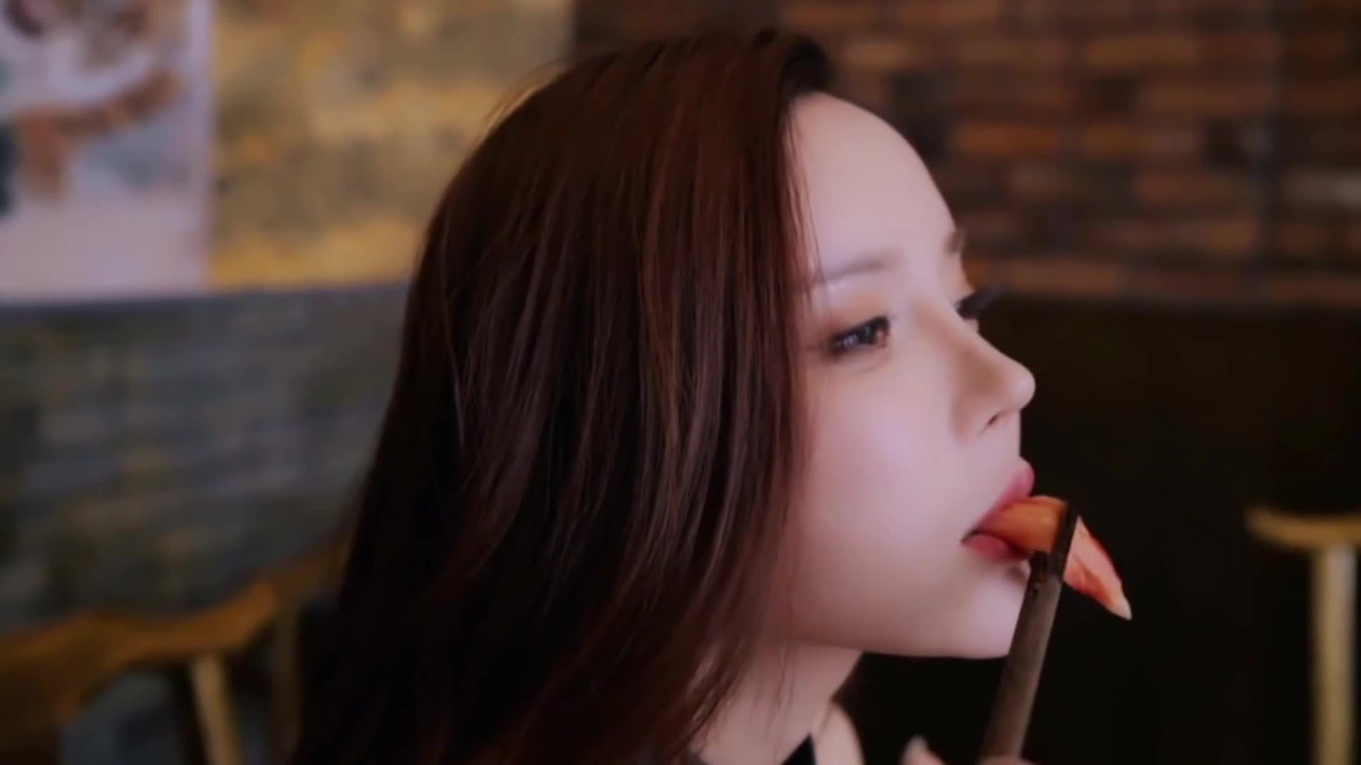 图片[2]-YouMi尤蜜_视频_2020.01.22_NO.538_色艺俱佳_艾小青_1V_144MB-丽丝屋