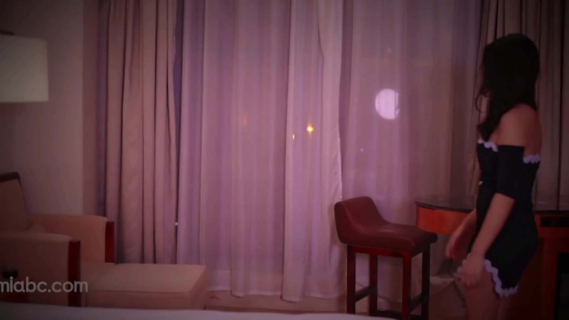 图片[2]-YouMi尤蜜_视频_2020.03.25_NO.583_醉酒少女の告白_灰灰_1V_141MB-丽丝屋