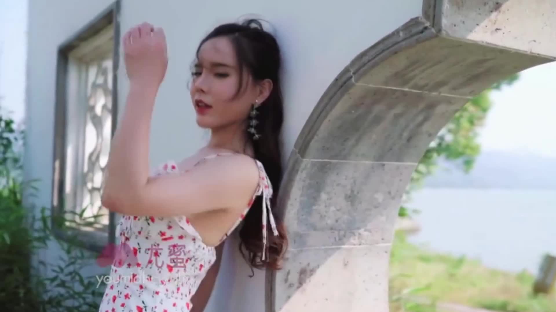 图片[3]-YouMi尤蜜_视频_2020.04.09_NO.593_春风十里柔情欢_艾小青_1V_151MB-丽丝屋