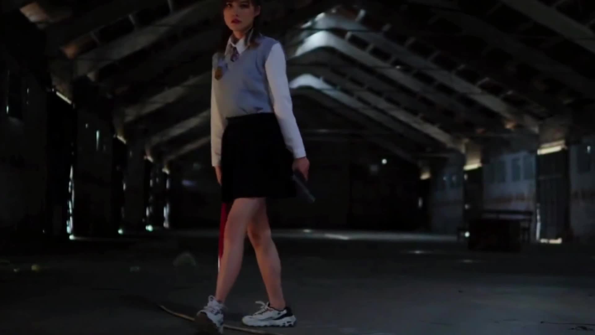 图片[2]-YouMi尤蜜_视频_2020.04.20_NO.602_桀骜不驯の持枪少女_尤蜜合辑_1V_128MB-丽丝屋