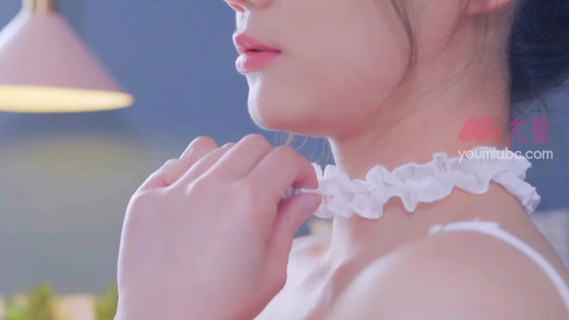 图片[2]-YouMi尤蜜_视频_2020.06.12_NO.647_娇羞の小娘子_如歌_1V_174MB-丽丝屋