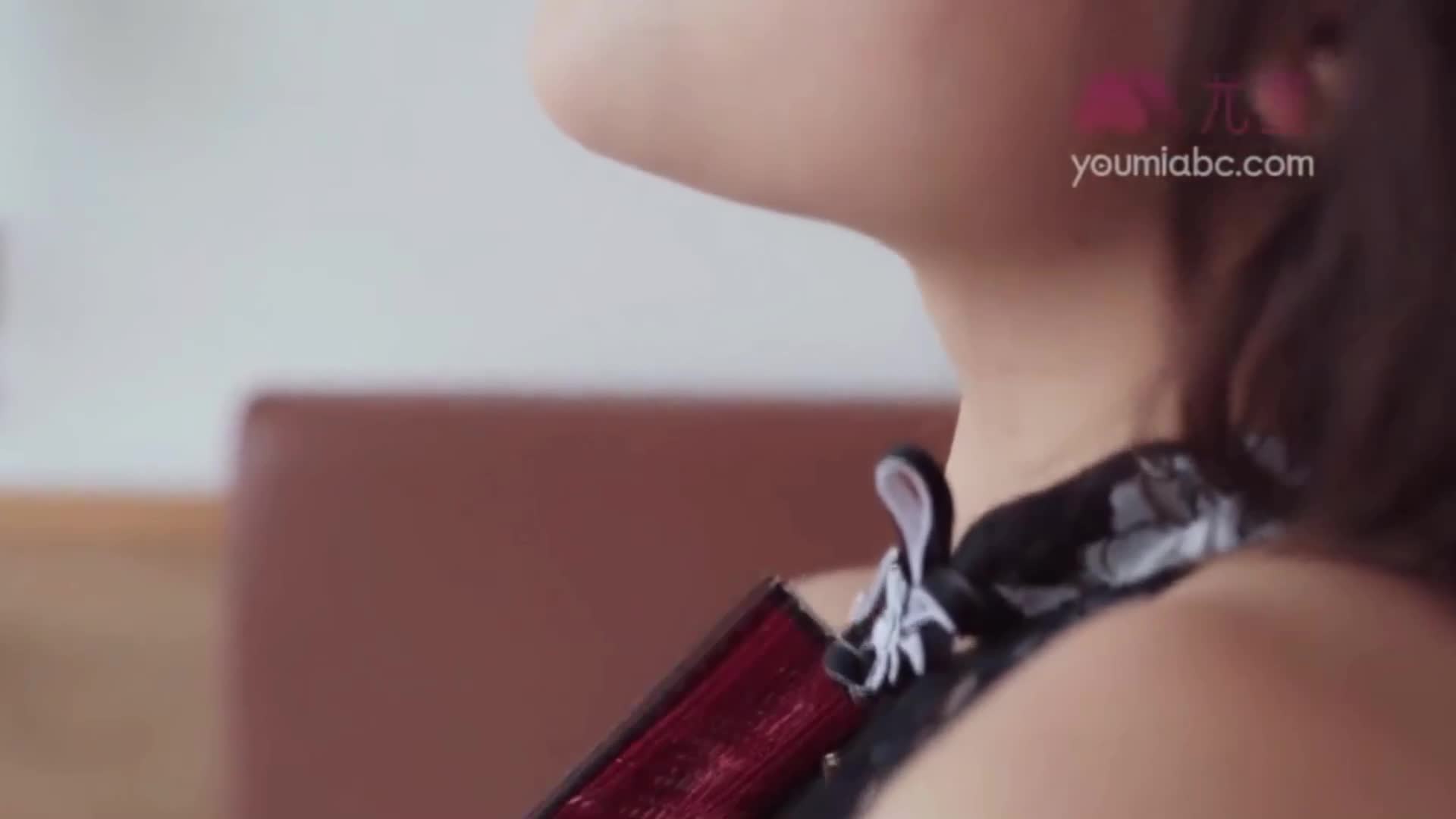 图片[3]-YouMi尤蜜_视频_2020.07.07_NO.679_袅娜风情旗袍韵_筱慧_1V_200MB-丽丝屋