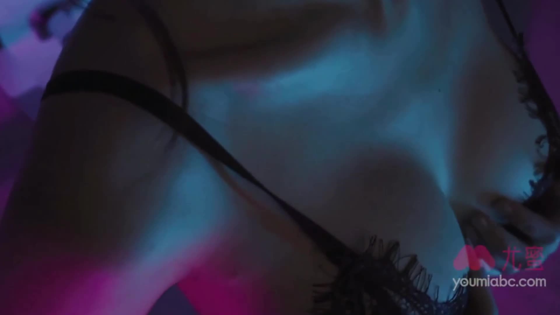 图片[2]-YouMi尤蜜_视频_2020.07.10_NO.685_私密の夜生活_小阿狸_1V_149MB-丽丝屋