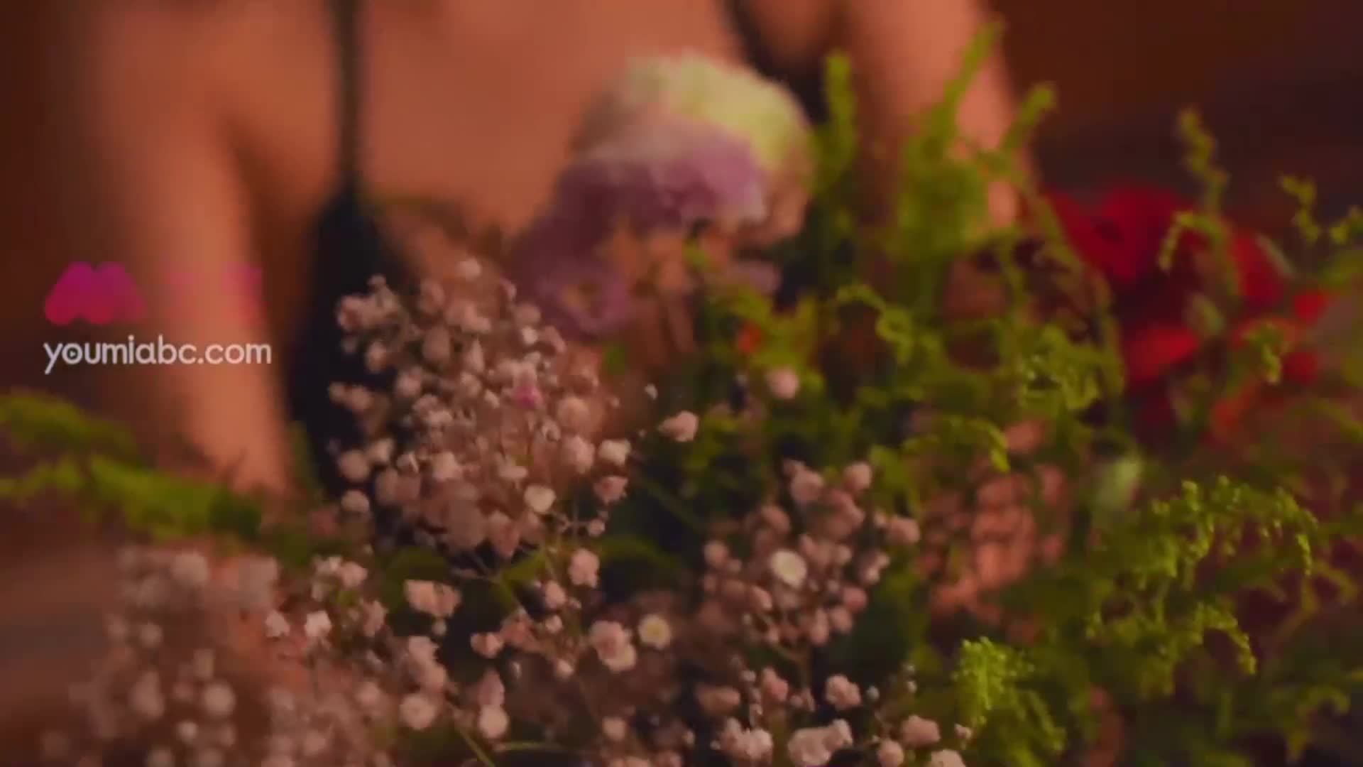 YouMi尤蜜_视频_2020.07.15_NO.688_红玫瑰の心事_何嘉颖_1V_148MB-丽丝屋