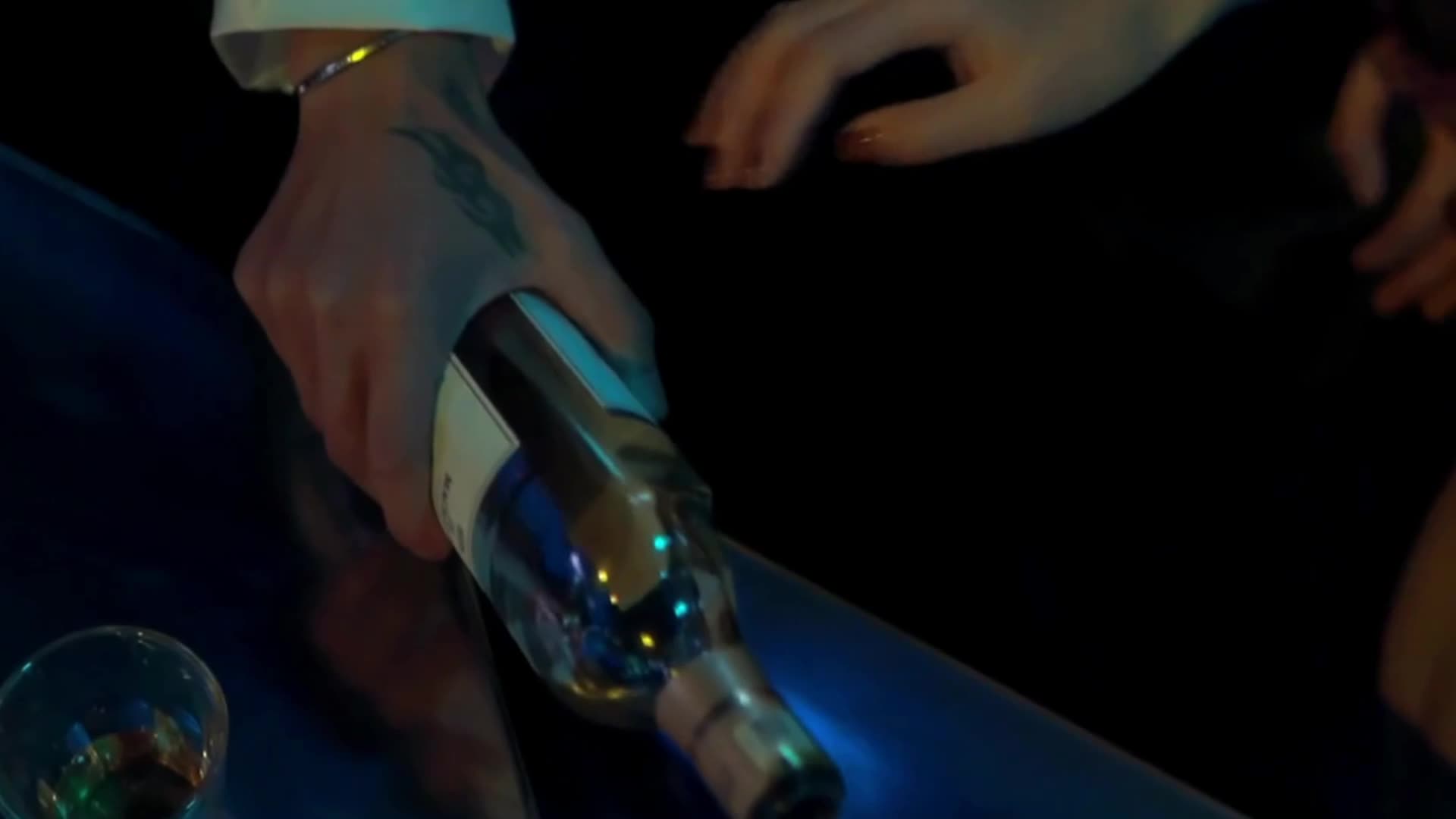 YouMi尤蜜_视频_2020.10.28_NO.749_万圣迷情_田冰冰_1V_300MB-丽丝屋