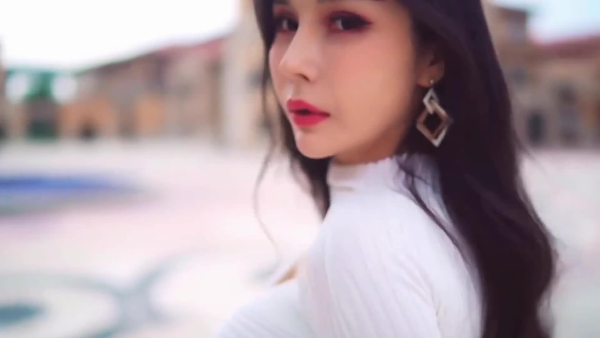 图片[2]-YouMi尤蜜_视频_2020.11.25_NO.753_曲线の悸动_田冰冰_1V_121MB-丽丝屋