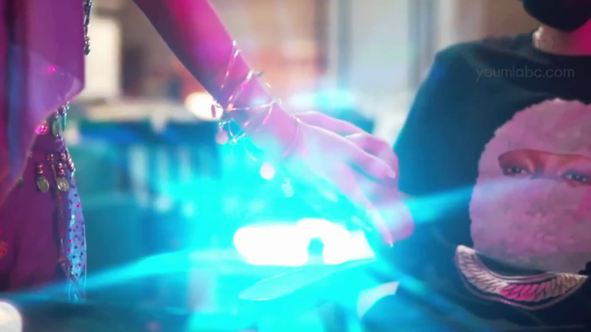 图片[4]-YouMi尤蜜_视频_2020.11.26_NO.756_神秘の爱情占卜师_安妮斯朵拉_1V_201MB-丽丝屋