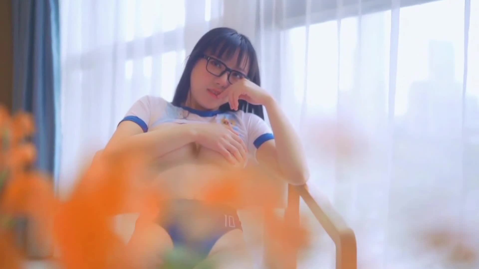 图片[4]-YouMi尤蜜_视频_2020.12.25_NO.789_女大学生的午后时光_白亦Ada_1V_141MB-丽丝屋