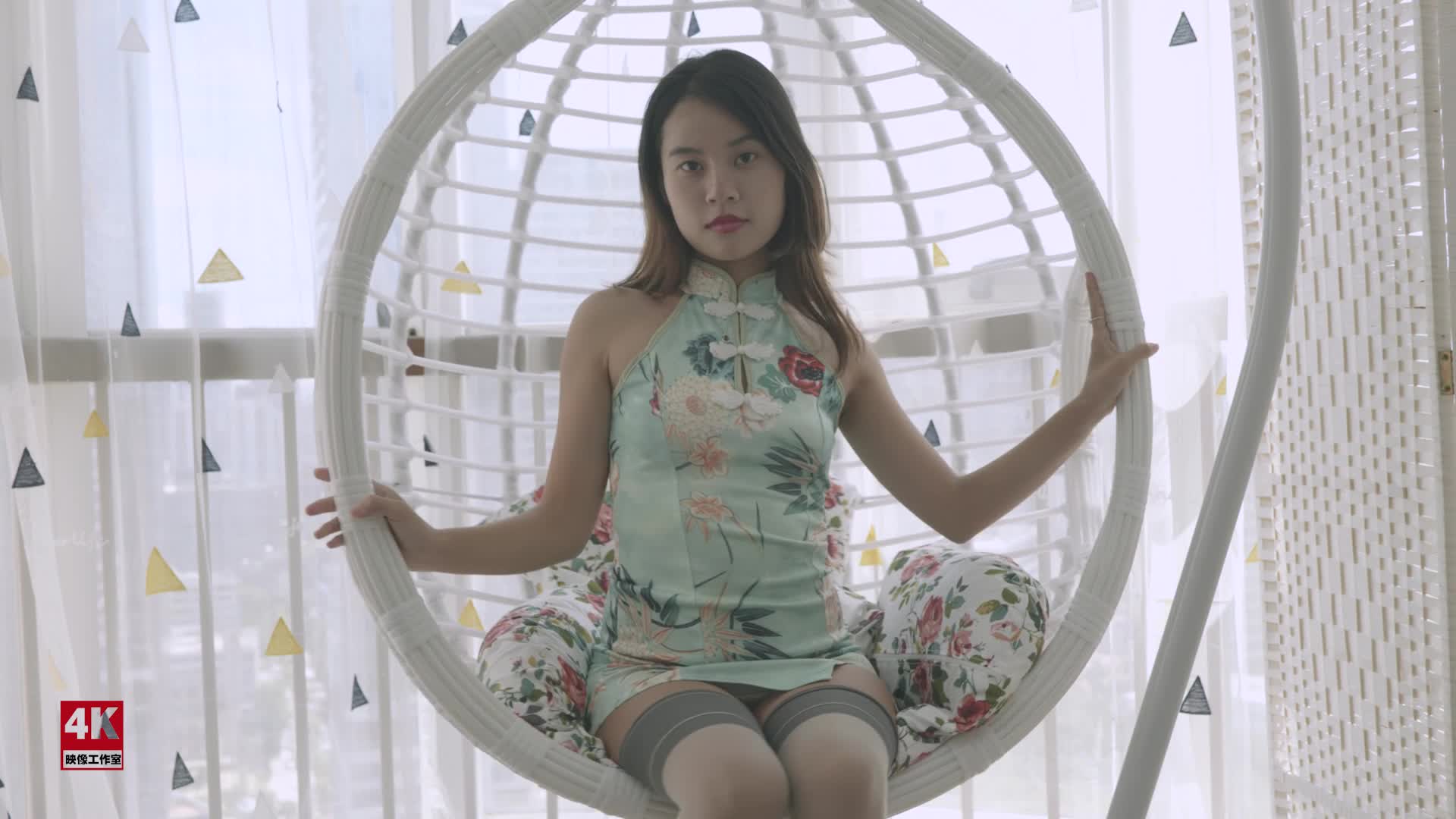 Ligui丽柜_HD视频_2020.08.12_琪琪.夏日午后时光_1V_295MB-丽丝屋