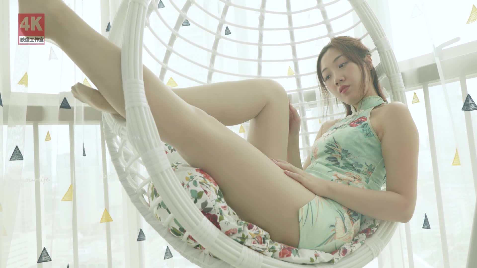 图片[3]-Ligui丽柜_HD视频_2020.08.20_旗袍肉丝吊椅_上_星雨_1V_326MB-丽丝屋