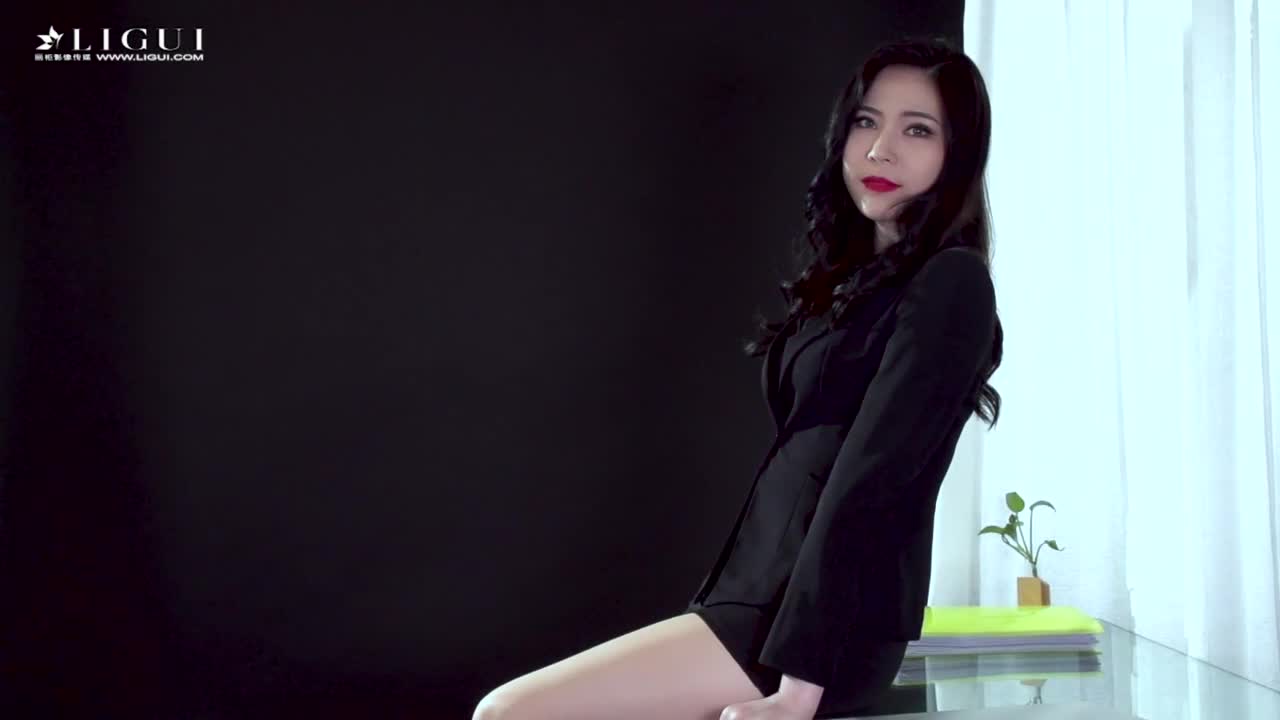 Ligui丽柜_《职场新秀》_呢楠_1V_478.4M-丽丝屋