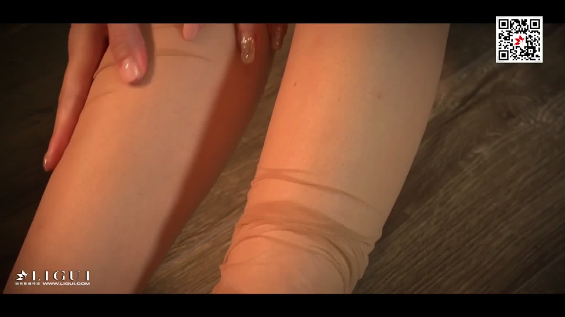 图片[5]-Ligui丽柜_高清视频_2017.10.10_高跟美腿的佳节盛宴_Vicky_1V_555M-丽丝屋