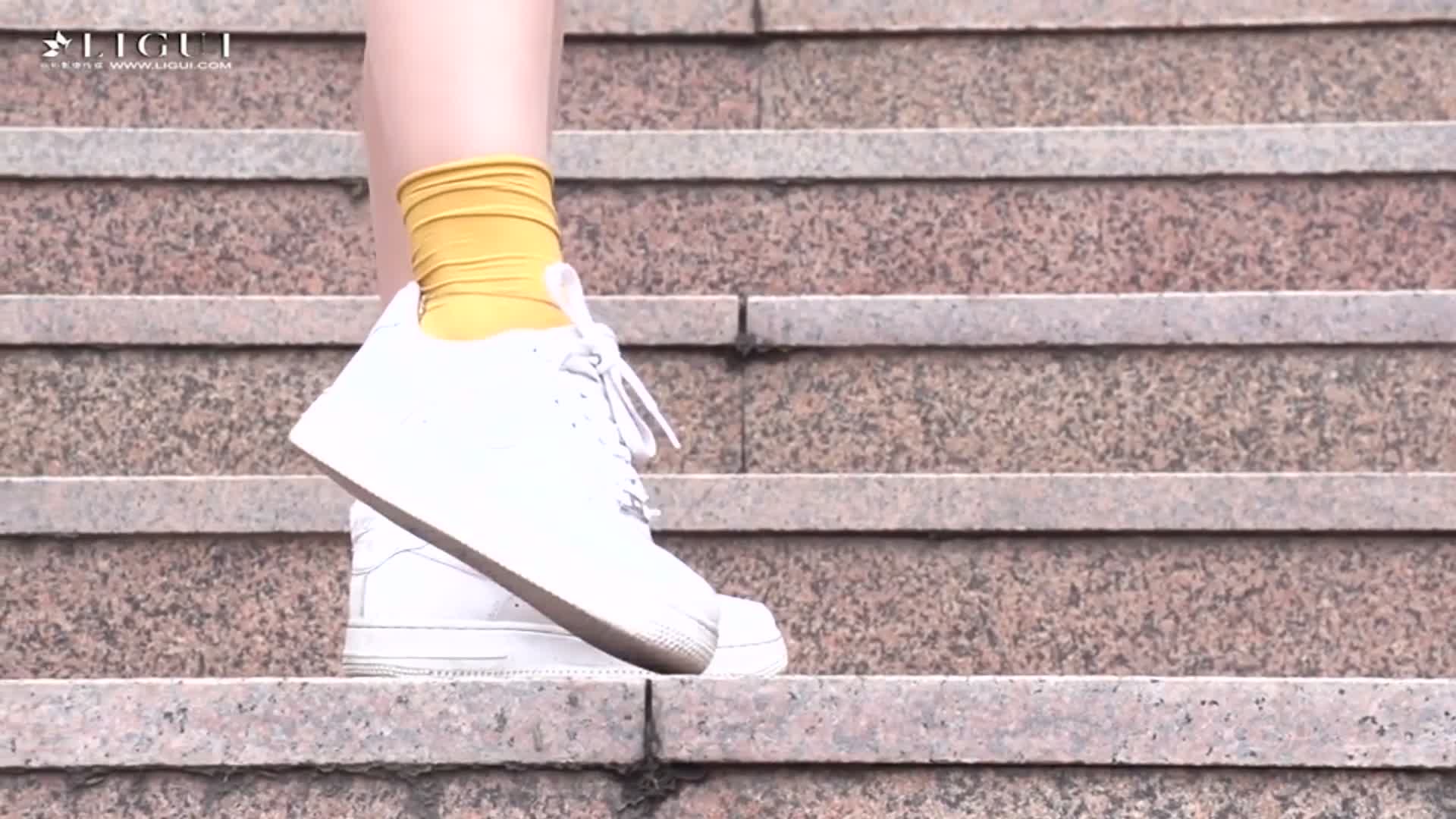 图片[2]-Ligui丽柜_高清视频_2018.10.18_清雅中的小性感_筱筱_1V_365M-丽丝屋