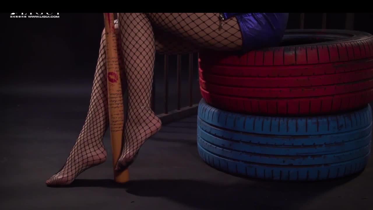 图片[4]-Ligui丽柜_高清视频_2018.10.27_炼狱小丑女_筱筱_1V_384M-丽丝屋