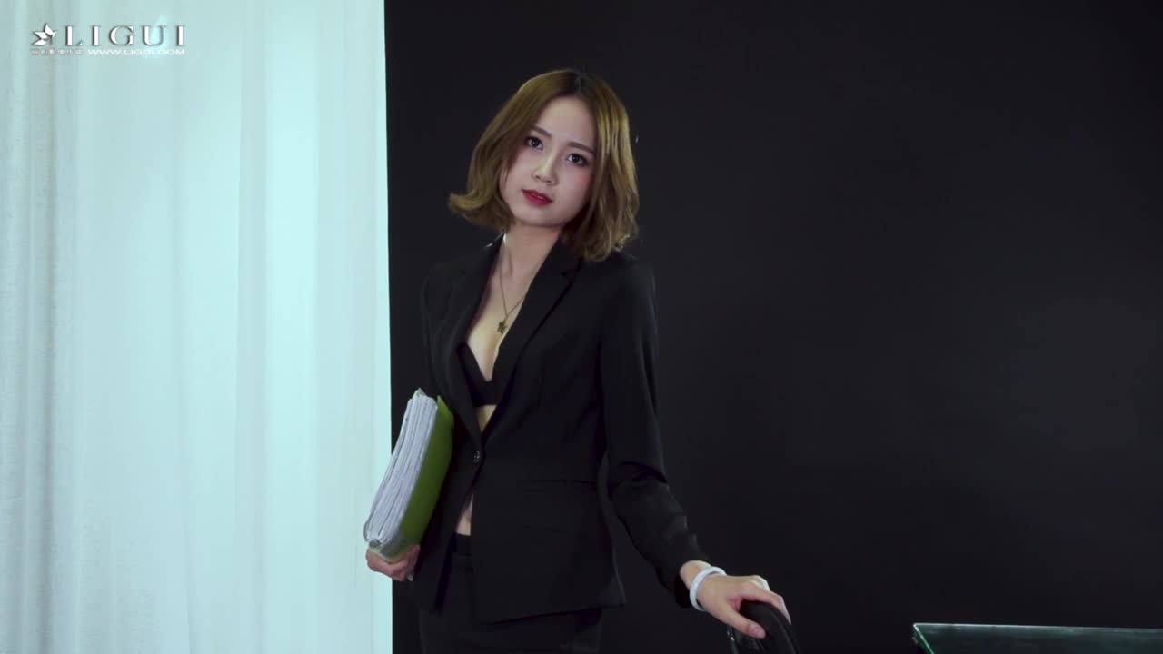 Ligui丽柜_高清视频_2019.10.22_职场新秀_爆款美腿_RITA_1V_276MB-丽丝屋