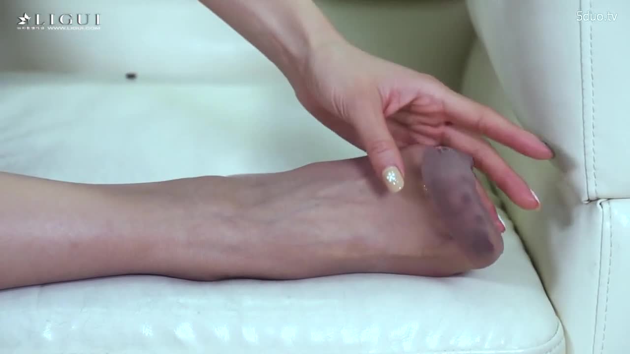 图片[3]-Ligui丽柜_高清视频_2019.11.14_糕丝女仆_凉儿_1V_83M-丽丝屋