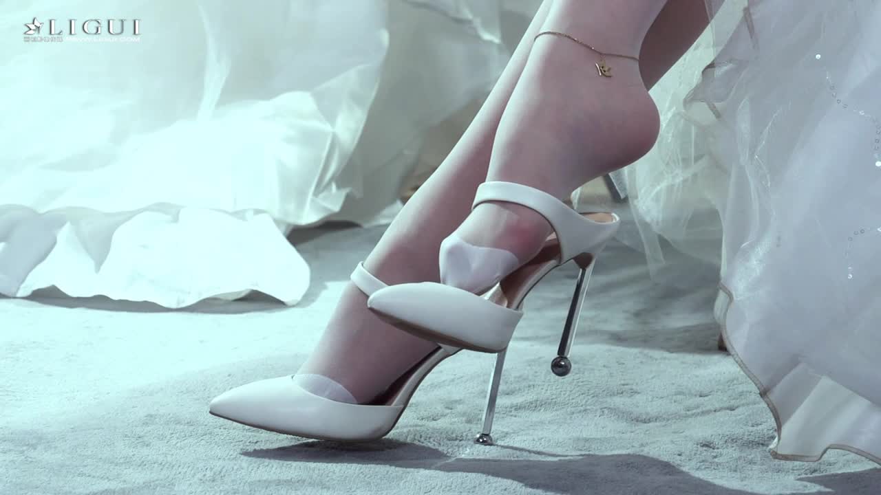 图片[2]-Ligui丽柜_高清视频_2019.11.27_欲惑婚纱_钟情_1V_305MB-丽丝屋