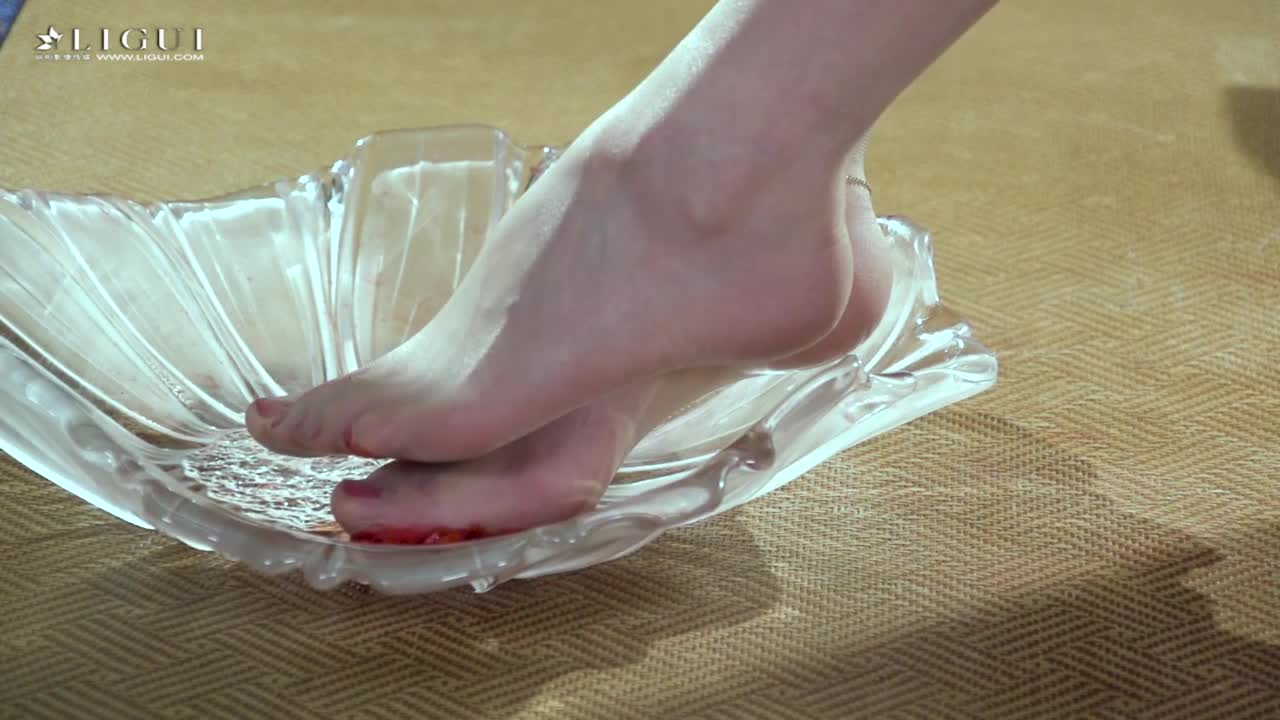 图片[3]-Ligui丽柜_高清视频_2020.02.01_玉脂莲莓_兔子_1V_455MB-丽丝屋