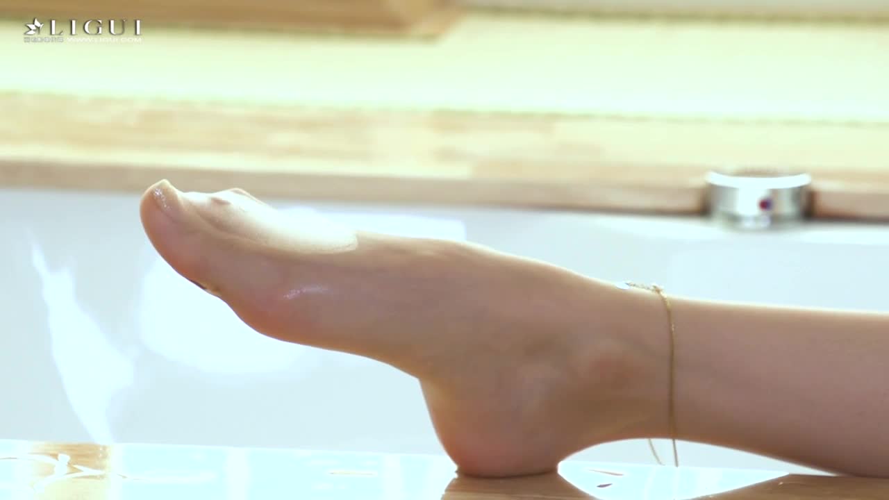 图片[4]-Ligui丽柜_高清视频_2020.02.13_浴亨丝柔_兔子_1V_348MB-丽丝屋