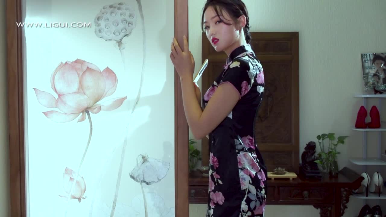 Ligui丽柜_高清视频_2020.05.12_花漾年华_敏儿_1V_222MB-丽丝屋