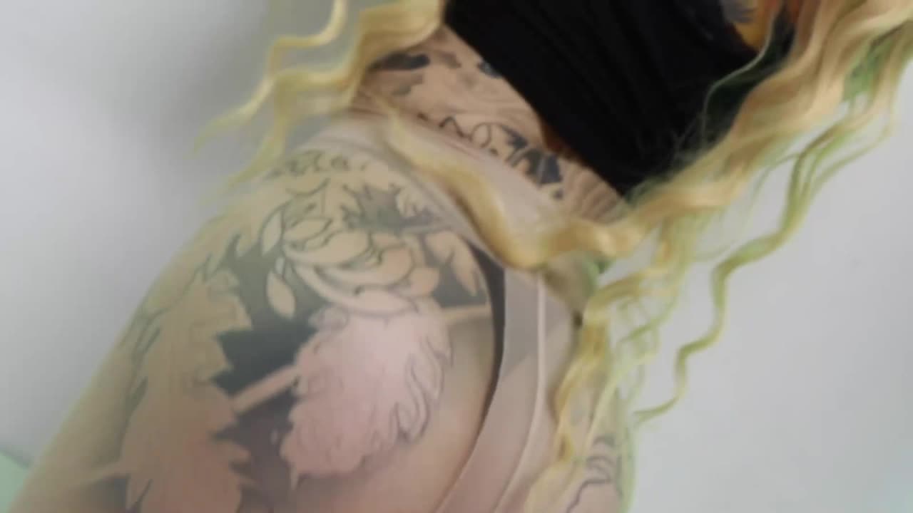 图片[3]-Ligui丽柜_高清视频_2020.06.28_静儿肉丝美腿舞动激情_1V_381MB-丽丝屋