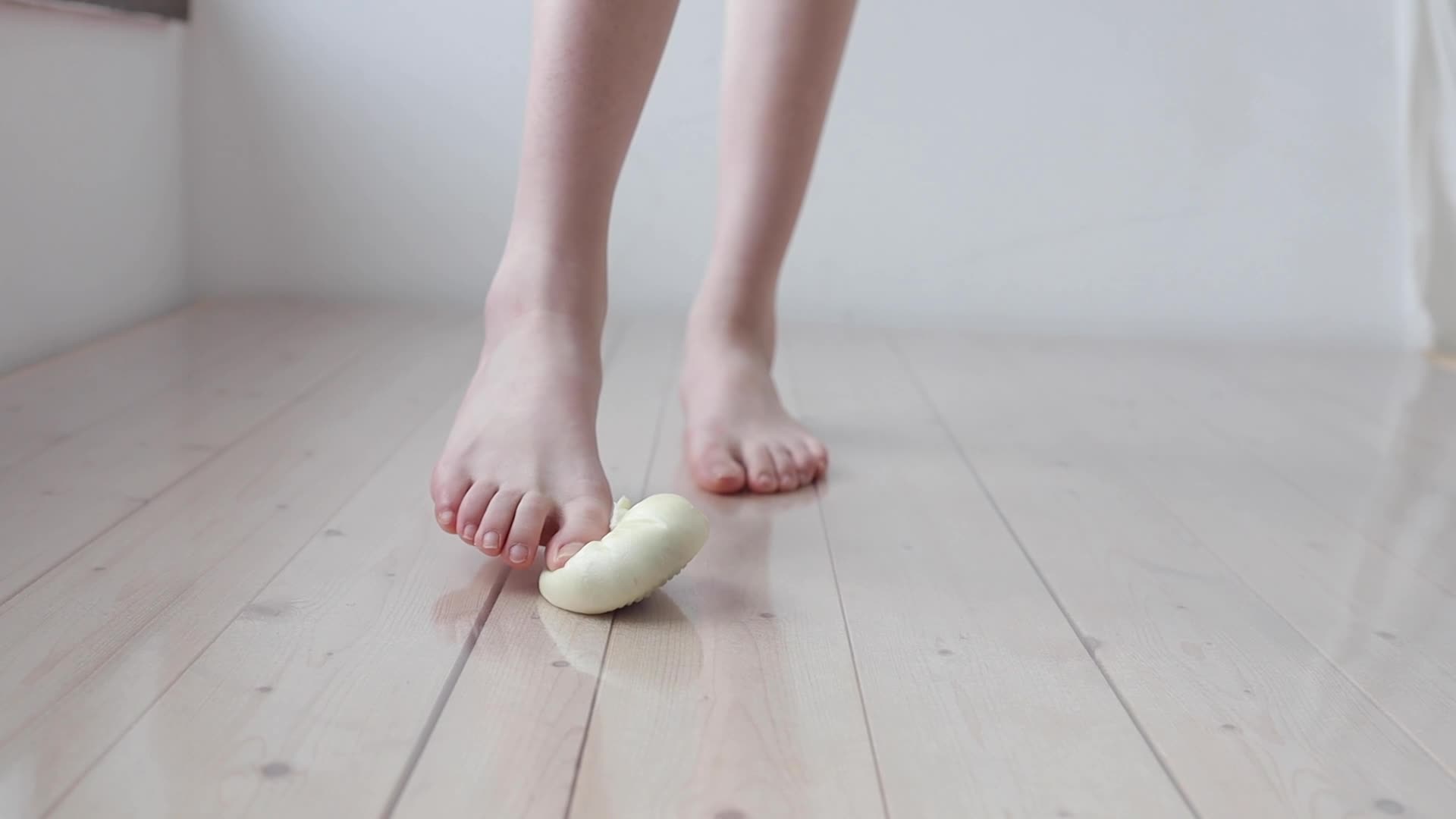 图片[5]-森萝财团写真_JKFUN_008_Aika_60D白丝踩酱肉包_130P1V_2.66GB-丽丝屋