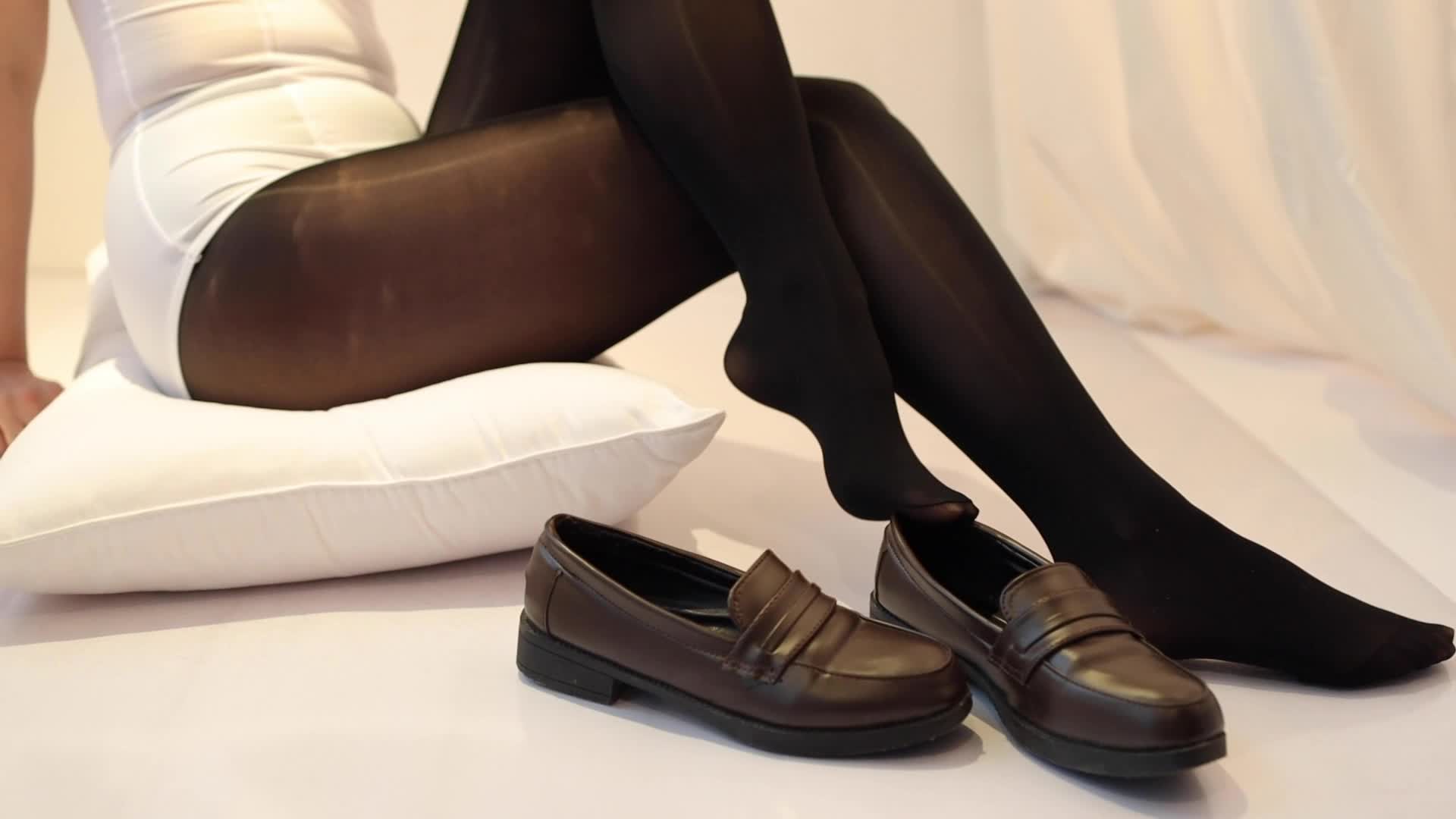 图片[3]-森萝财团写真_X_058_白色死库水8D油亮黑丝_119P1V_2.27GB-丽丝屋