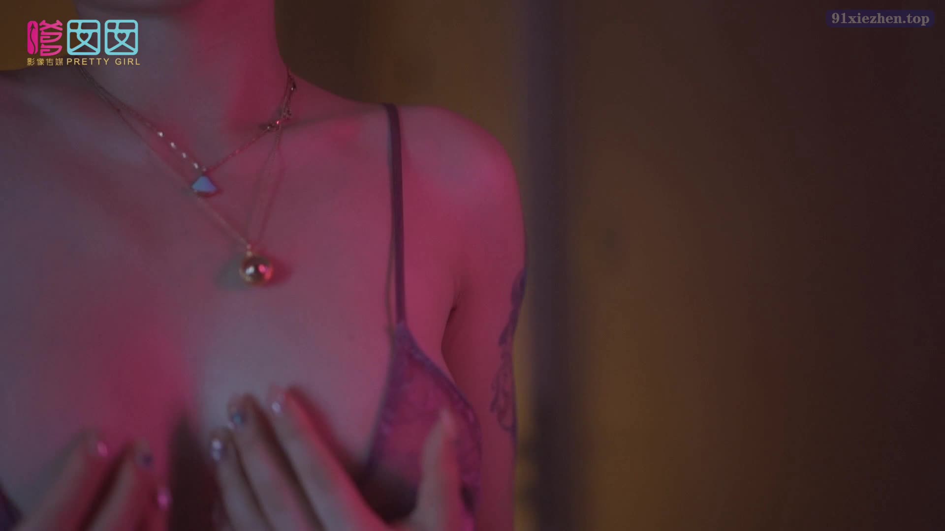 图片[2]-FEILIN_2018.11.28_VN.114_琪琪Regina-丽丝屋