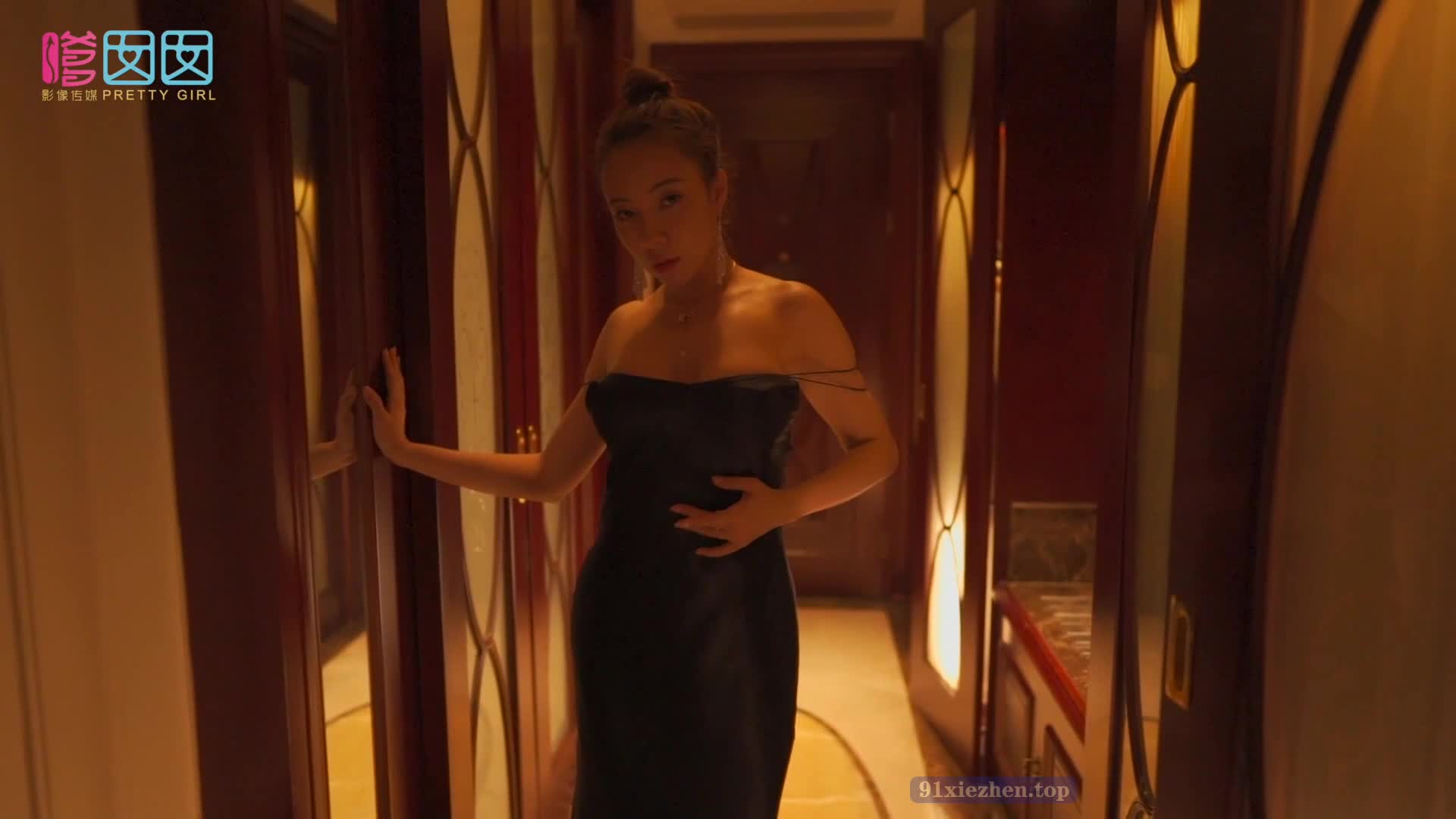 图片[4]-FEILIN_2019.06.03_VN.134_果儿Victoria-丽丝屋