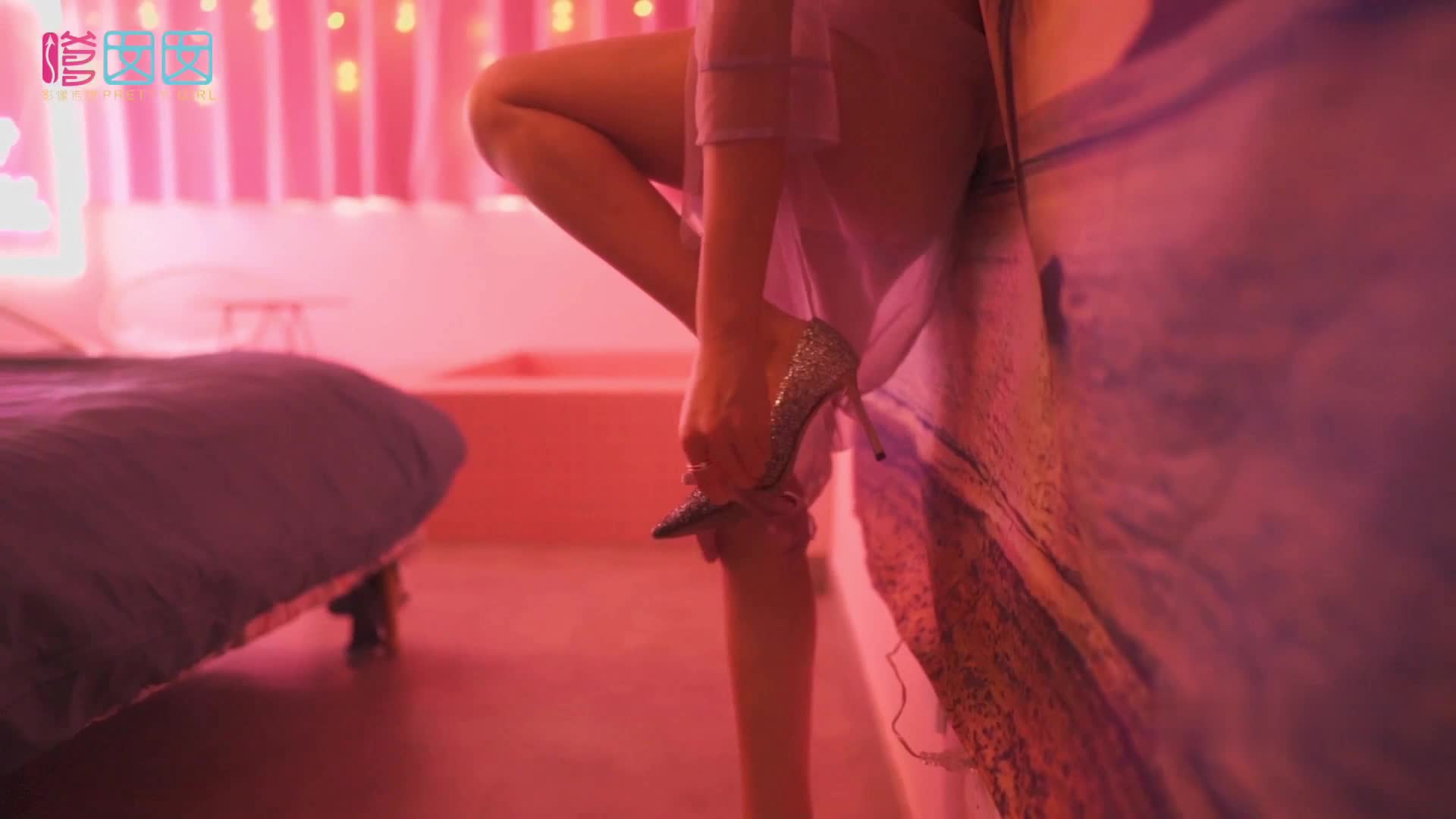 图片[3]-FEILIN_2019.10.15_VN.142_Celina青妍-丽丝屋