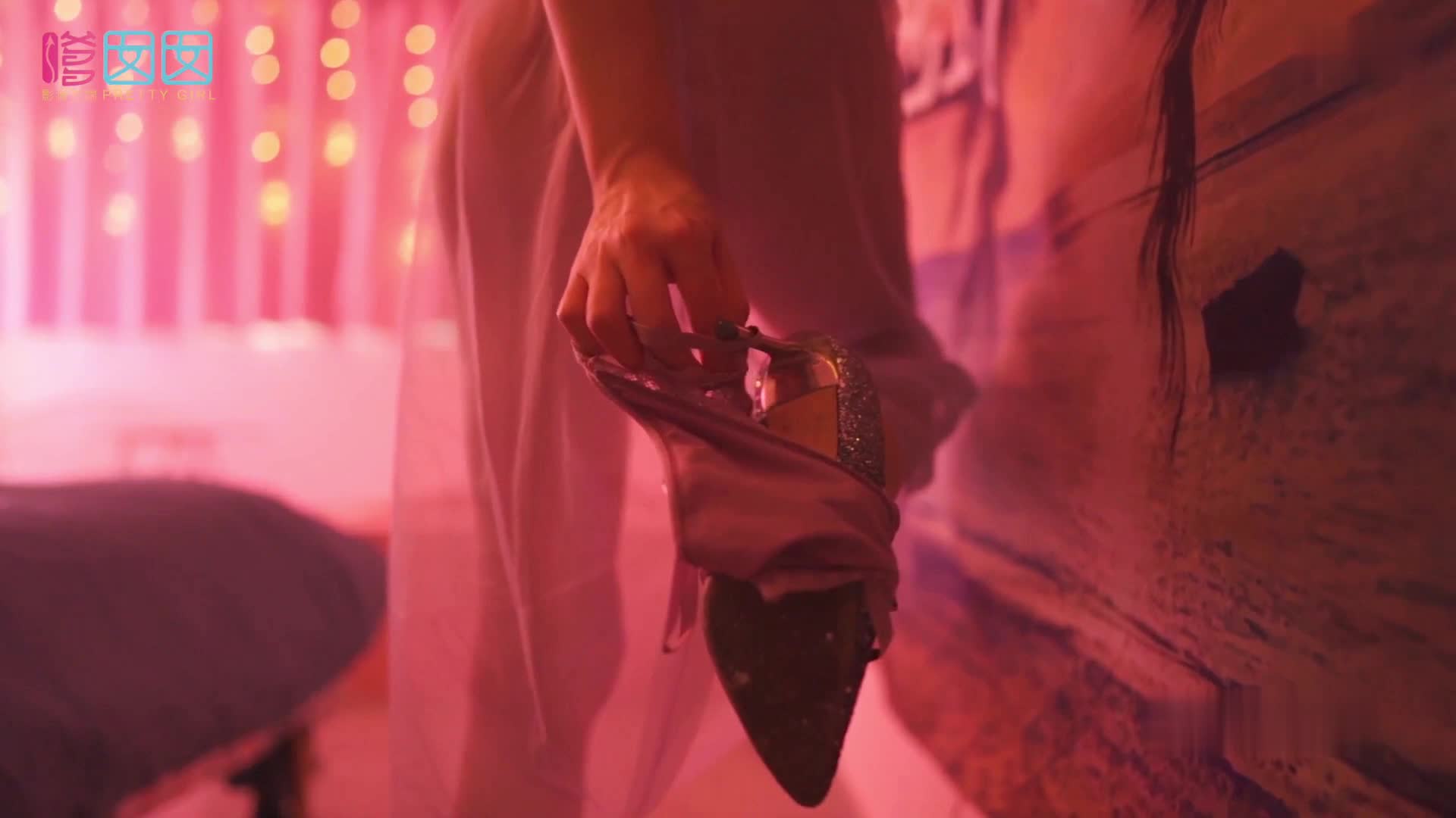 图片[4]-FEILIN_2019.10.15_VN.142_Celina青妍-丽丝屋