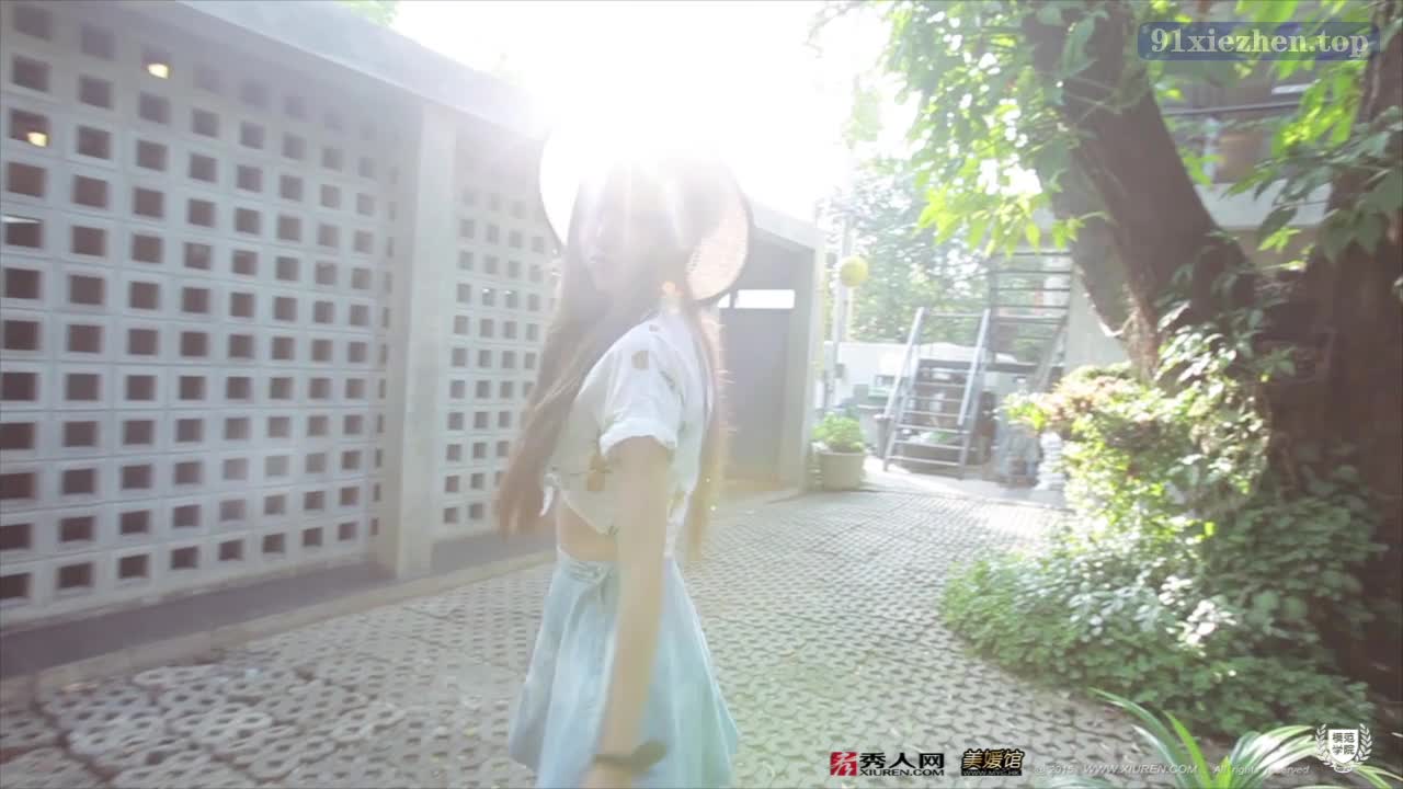 MFStar模范学院_2015.03.27_VN.002_王馨瑶yanni泰国清迈旅拍视频_1V0.99GB-丽丝屋