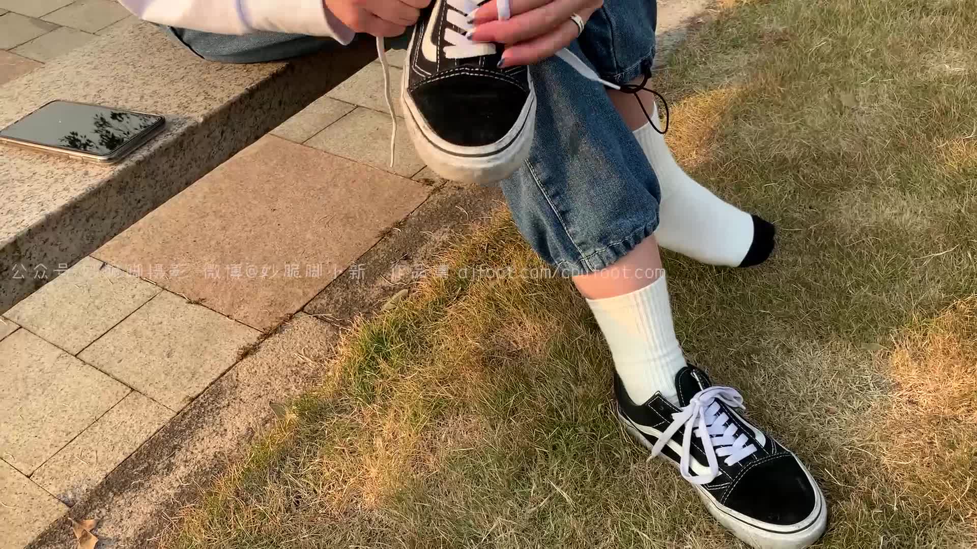 图片[4]-见新摄影_NO.049_VANA帆布鞋_牛仔裤_小可_364P_1V_2.03G-丽丝屋